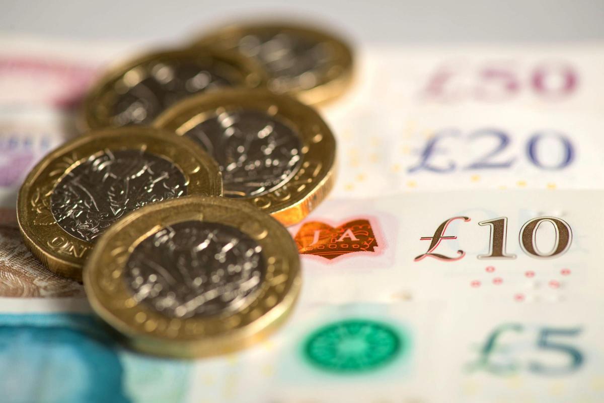Cambrian Savings and Loans' SIX tips to save money